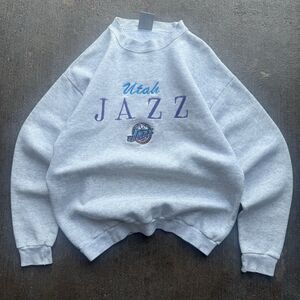 Utah Jazz 80s Logo 7 Vintage Crewneck Sweatshirt Size Medium